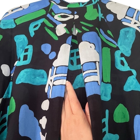 De Loreta Josefa maxi trapeze dress in Arcilla Azul print with balloon sleeves - Picture 13 of 14